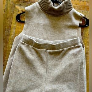 Zara beige knit set with pants